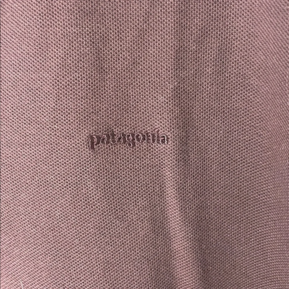 Patagonia Men’s Polo 100% Organic Cotton Logo Maroon Shirt Size Large - Picture 3 of 6